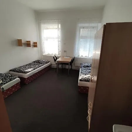 Hostel Kasperske Hory 旅馆 卡什佩尔斯凯霍里